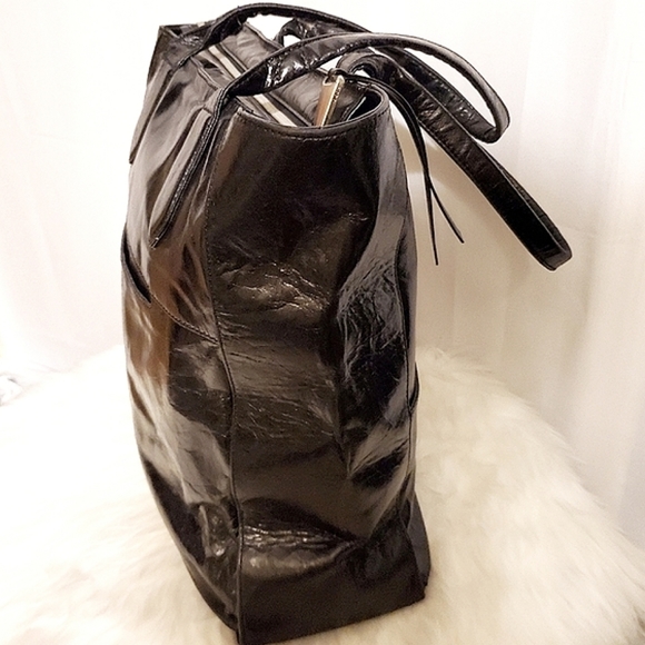 HOBO The Original Large Classic Black Leather Soulder Tote - Picture 5 of 10